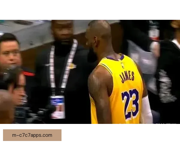 湖人负雷霆詹皇迷失肯纳德冷落 湖人负雷霆詹皇迷失肯纳德冷落