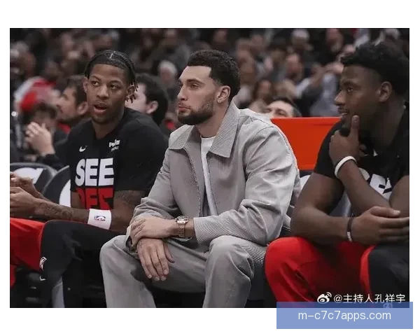 国王后卫拉文右手手术赛季报销