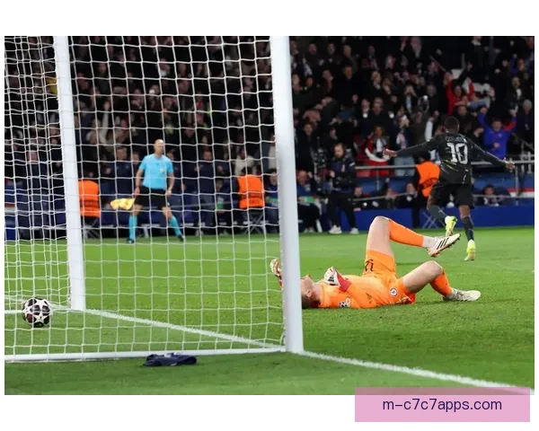 切尔西需世界级门将才能征服欧洲